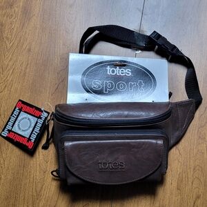 Vintage Totes Classic Brown Belt Bag